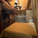 Chalet Oneiropagidasuites *
