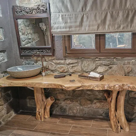 Oneiropagidasuites Chalet Kalavryta