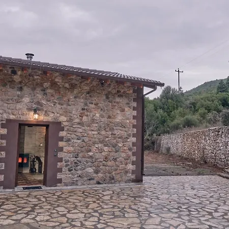 Oneiropagidasuites * Kalavryta