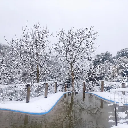 בקתה Oneiropagidasuites