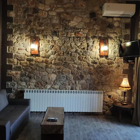 Chalet Oneiropagidasuites *