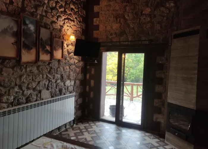 Oneiropagidasuites Шале Калаврита